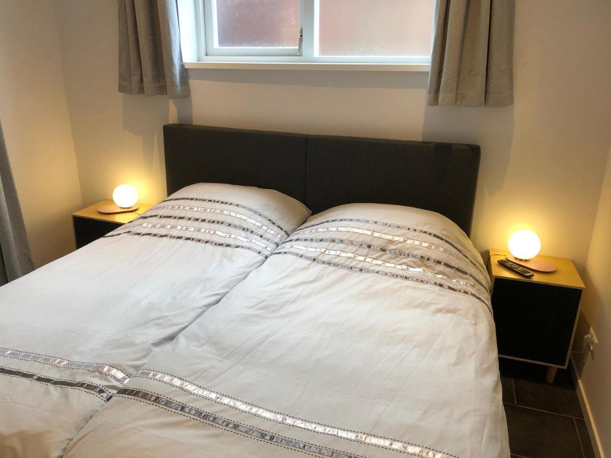 Bed and Breakfast 'T Posthuys Leens Экстерьер фото